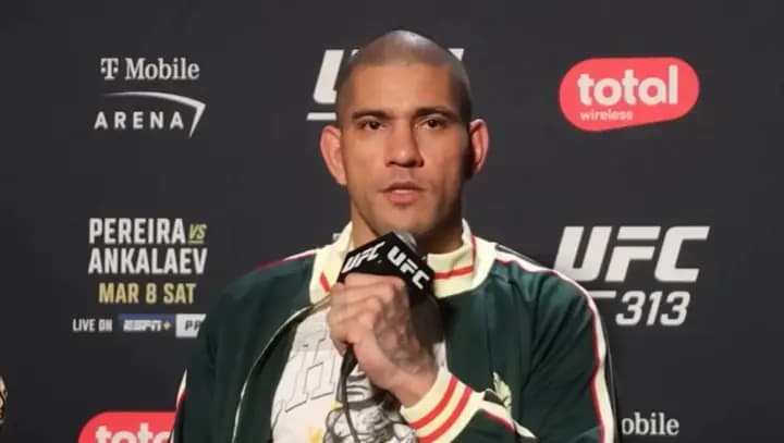Alex Poatan vai fazer revanche contra Magomed Ankalaev na luta principal do UFC 320, no dia 4 de outubro (Foto: Reprodução/YouTube)