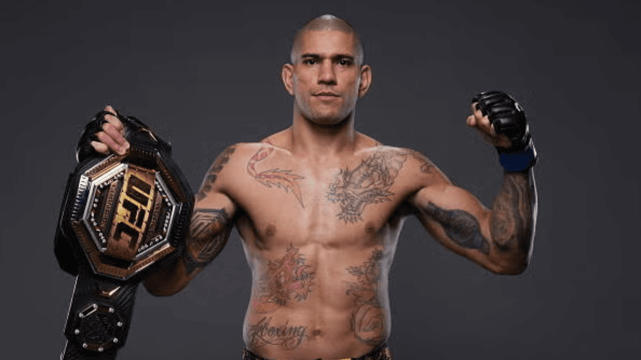 Alex Pereira é campeão da categoria meio-pesado