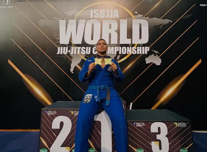 Bolsa Atleta Mineirinho Gold Team: à frente no ranking, faixas-azul projetam nova premiação da CBJJD